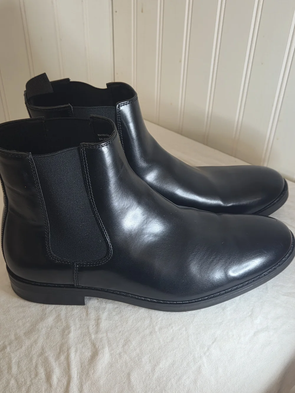 Alfani Luka Black Leather Chukka Boots